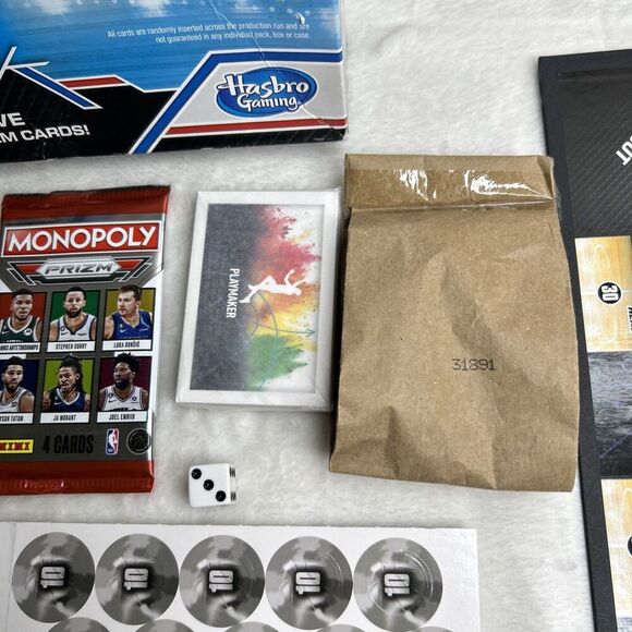 Monopoly PANINI PRIZM NBA Trading Card Edition Board Game 2023 - Picture 5 of 9